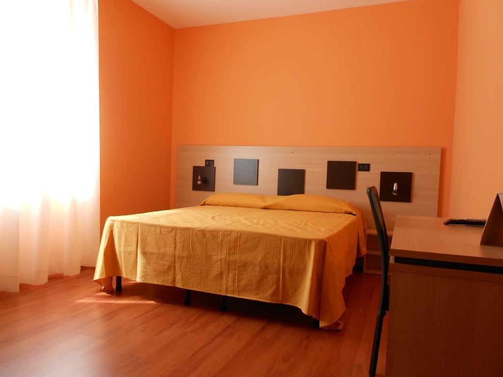 Alta Marea Hotel Gioiosa Marea Room photo